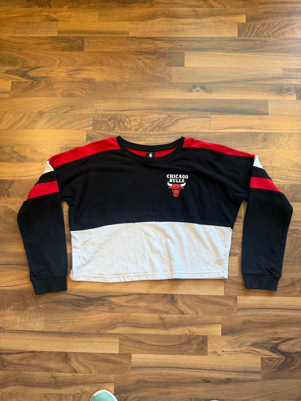 Chicago Bulls Women's long sleeve Crop Size XL